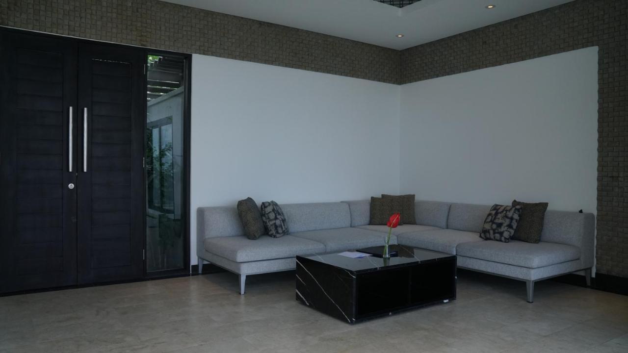 Prasana Villas By Arjani Resorts Uluwatu Exterior foto